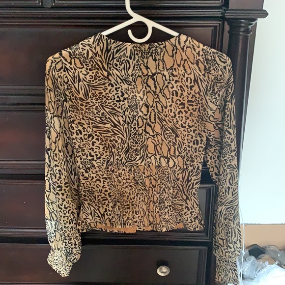 H&M Animal Print Blouse - Picture 2 of 6